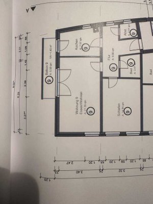 Freundliche und sanierte 2-Zimmer-Wohnung mit Balkon und EBK in Kehl