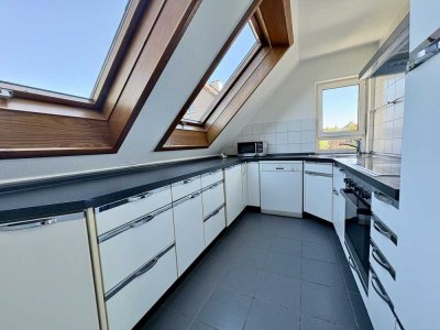 Helle charmante 4-Zi-ETW auf 2 Ebenen mit großem Gartenanteil in beliebter Lage von Leinfelden