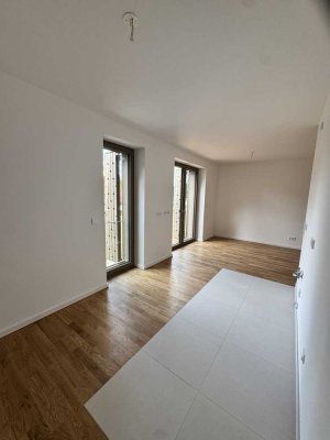 Erstbezug - Attraktive 1-Zimmer-Wohnung mit tollem Balkon in München-Riem