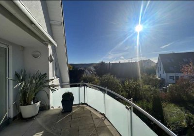 Gehobene 4-Raum-Maisonette-Wohnung, Sauna, mit Balkon in Leonberg