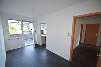 Werne ! Vollständig renovierte Erdgeschosswohnung mit Terrasse !
