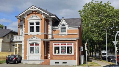 *Charmante Altbau-Stadtvilla in zentraler Lage von Itzehoe*