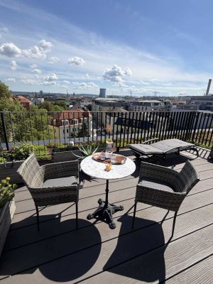 Exklusive Penthouse-Maisonette mit umlaufendem Balkon und privater Dachterrasse