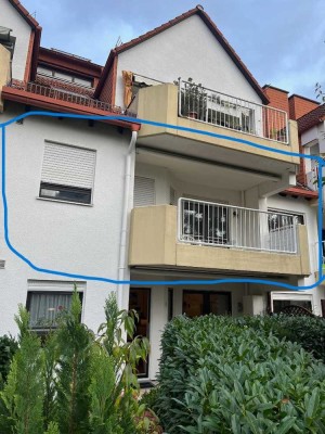 Helle 3-Zimmer private Whg, EBK, Balkon Tiefgarage in schöne Lage in Schwalbach am Taunus