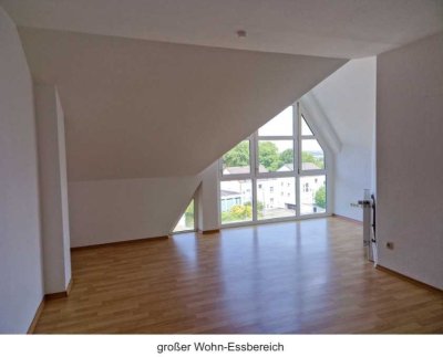 Gemütliche 2-Zimmer Wohnung mit Tiefgaragenstellplatz