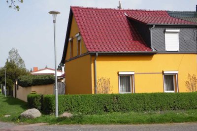 Einfamilienhaus mit Einliegerwohnung in 06188 Landsberg OT Hohenthurm