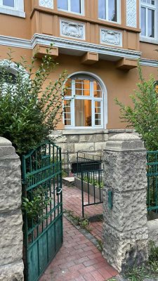 Geräumige 4-Zimmer Wohnung mit Balkon im Kreuzviertel