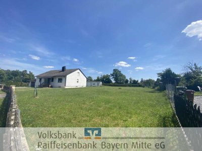 Einfamilienhaus mit angrenzendem Baugrundstück – viel Potenzial für Ihre Ideen!