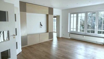 Individuelle Designer-3-Zimmer-Wohnung mit Luxusausstattung in Memmingen