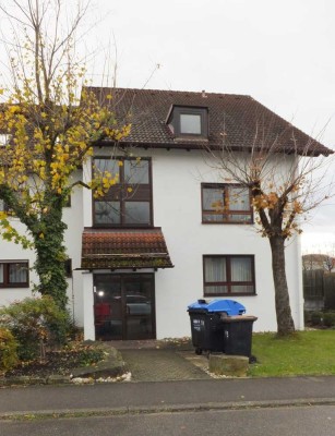 sonnige 2-Zimmer Erdgeschosswohnung mit Terrasse in Dettingen an der Erms
