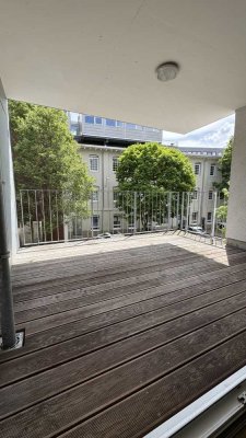 Barrierefreie 3-Zimmer-Komfortwohnung mit großer Terrasse, Aufzug & TG provisionsfrei !