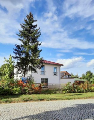 Gehobener Neubau mit Garten in Storkow, 7 Min zum See, Nähe zu Grünheide, Fürstenwalde und Berlin
