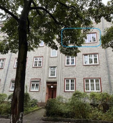 Wunderschöne 2,5-Zimmer-Wohnung mit Süd-Balkon und Park-Ausblick