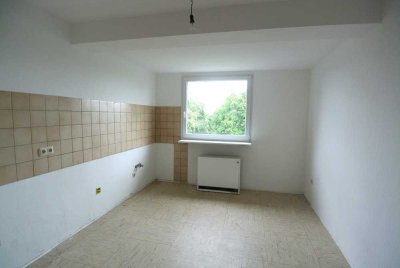 Schöne 3 Zi-Whg in guter und ruhiger Wohnlage, Dachgeschoss (3.OG), Nachtspeicher-Heizung!