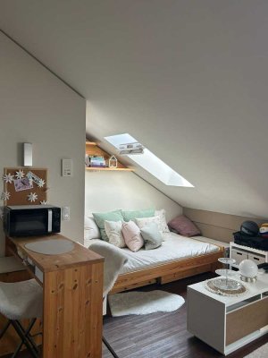 Charmante Dachwohnung im Zentrum von Bamberg, möbliert.