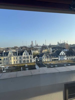 Stilvolle 3-Zimmer-Wohnung mit gehobener Innenausstattung mit Einbauküche in Leverkusen