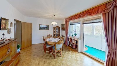 Stilvoll modernisierte 3-Zimmer- Wohnung mit Balkon & Loggia