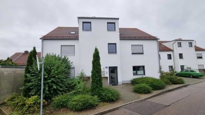 Moderne DG-Wohnung im Süden von Ingolstadt