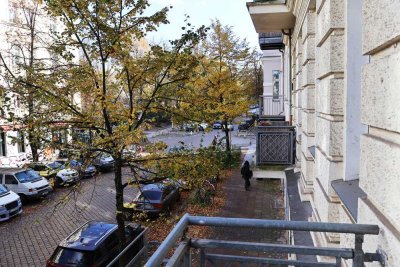 Helmholtzkiez, super Zwei-Zimmer-Wohnung und bezugsfrei ! !