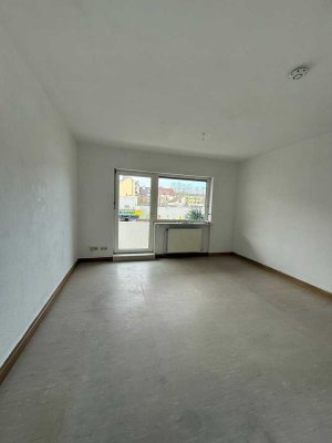 *attraktive 1-Zimmer-Wohnung mit Balkon*