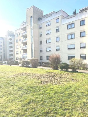 ***Charmante 3-Zimmer-Wohnung mit Balkon und TG-Stellplatz in attraktiver Lage***