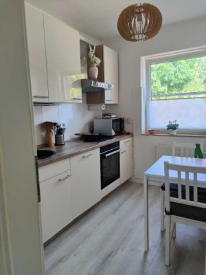 Schöne Wohnung mit Terrasse und Parkplatz