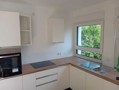 Kernsanierte, ruhige 3-Zi.-Balkon-Wohnung in Dossenheim bei Heidelberg