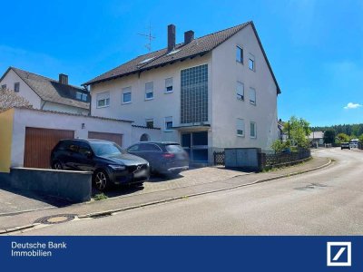 Moderner 4-Zimmer-Wohntraum mit Einbauküche und Garage in 91154 Rothaurach