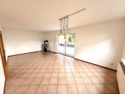 ** Weiträumiger Rückzugsort mit privatem Eingang! **
