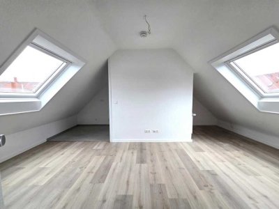 7517 - Neu saniertes Dachgeschossapartment nähe Hauptbahnhof!