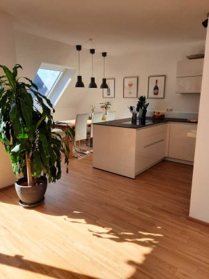 3-Zimmer-Dachgeschosswohnung in Augsburg Haunstetten