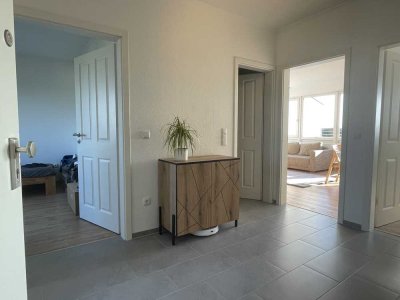 Möblierte, moderne 3-Zimmer-Penthouse-Wohnung mit gehobener Innenausstattung mit EBK in Marienwerder