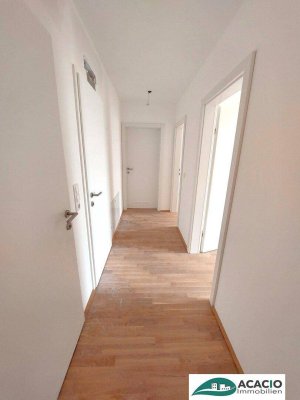 wunderschöne und sonnige 3-Zimmer-Wohnung inkl. Küche und Loggia mit wunderschönem Freiblick -inkl. PKW-Stellplatz – Neubau! Erstbezug! - Nähe St. Pölten