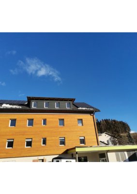 Barrierefreie Wohnung 50-80 m2 - Betreutes Wohnen möglich - Seniorentagesstätte im EG