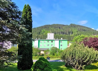 Attraktive 3-Zimmer ETW im sanierten Mehrfamilien-Wohnhaus - ruhige Lage