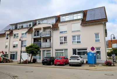 Helle 2-Zimmer Dachgeschosswohnung in Erbach mit Balkon