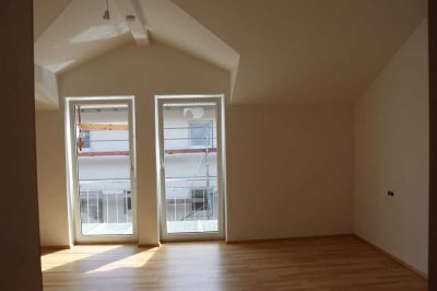 � Wie neu – Reihenmittelhaus (Baujahr 2010) in Füssen am Hopfenerdreieck zu vermieten!
