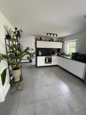 3 Zimmer Erdgeschosswohnung mit Souterrain und Garten in Ingolstadt- Süd Rothenturm