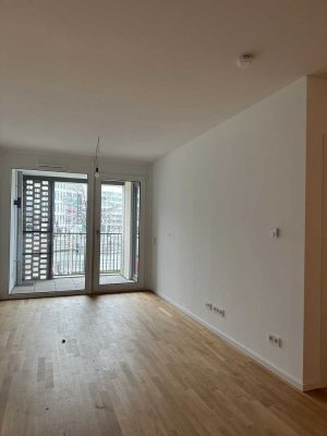 2-Zimmer-Wohnung mit Loggia am Kieler Bootshafen