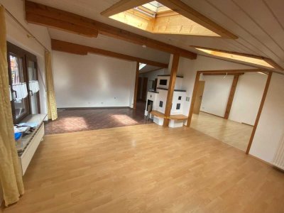 4-Zimmer-OG-Wohnung am Obinger Ortsrand mit Kachelofen - auch kurzzeitig