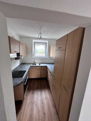Erstbezug nach Kernsanierung: Moderne-3-Zimmerwohnung