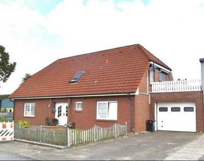 Geräumiges, preiswertes und gepflegtes 5-Raum-Einfamilienhaus mit EBK in Groß Rheide