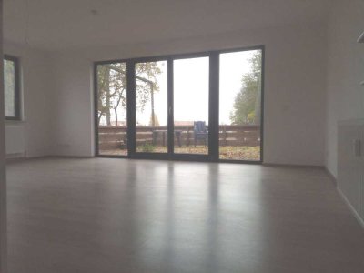 Schöner Wohnen - 3 Zimmer Wohnung mit großer Terrasse auf Reitanlage zu sofort frei