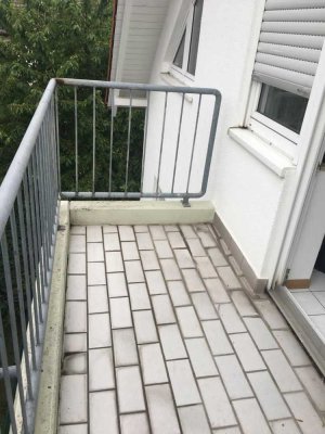 Provisionsfrei für Kapitalanleger und Eigennutzer - Attraktive 2 ZKB im DG in Mannheim-Seckenheim