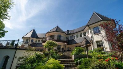 Luxuriöse Villa mit privatem Seezugang: Ihre neue Ruheinsel am Kalksee