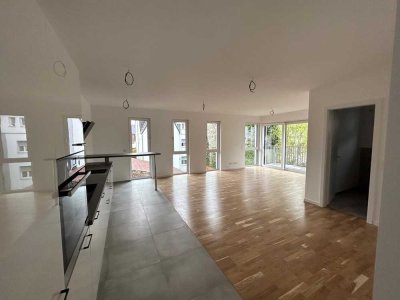 Exklusive 2-Raum-Wohnung mit gehobener Innenausstattung mit 2 Balkonen & EBK in Limburg an der Lahn