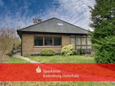 Charmantes EFH mit Garage in zentraler Lage und vielseitigem Potential