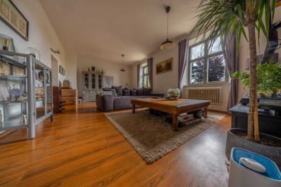 2-Zimmer, Küche, Bad , 67 m² mit schöndrEinbauküche
