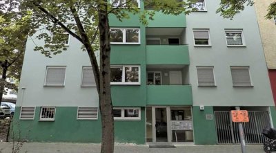 Sonnige 2-Zimmer ETW mit Balkon und Lift, 5. OG in zentraler Lage von Nürnberg, Nähe Wöhrder See