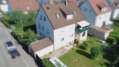 Gepflegtes Mehrfamilienhaus mit 3 Wohneinheiten, großem Garten und Garage in Fellbach